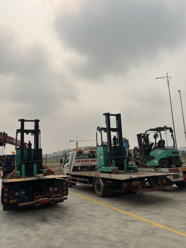 cứu hộ giao thông nhanh chóng, hỗ trợ mọi lúc mọi nơi tại Sơn Tây