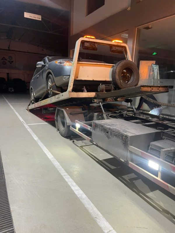 Ô tô bị hư hỏng tại Tam Đảo, Vĩnh Phúc