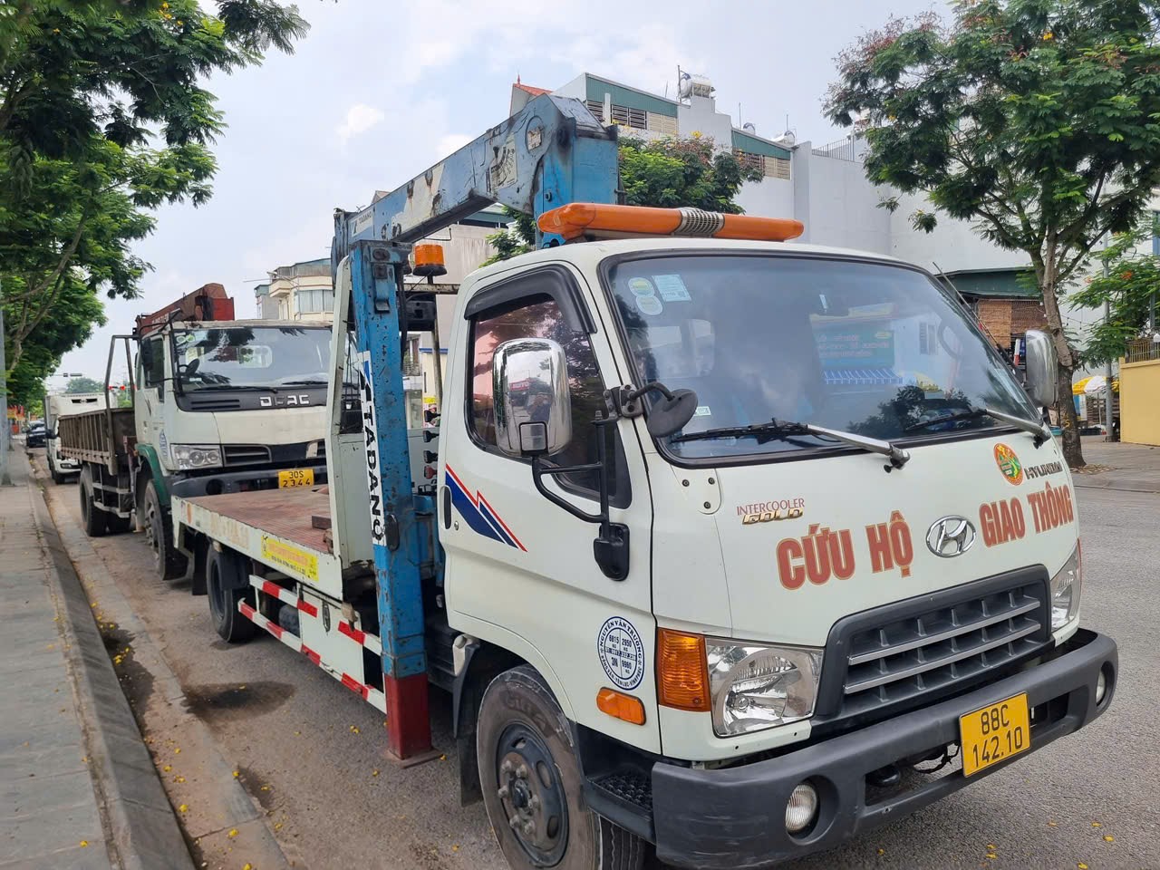 Thay, vá lốp ô tô tận nơi tại Vĩnh Yên, Vĩnh Phúc